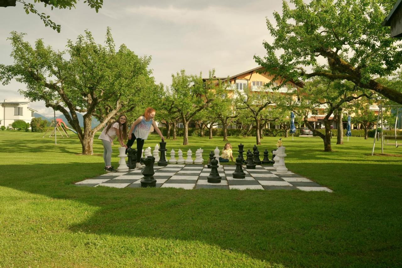 Hotel Pachernighof Фельден-ам-Вёртер-Зе Экстерьер фото