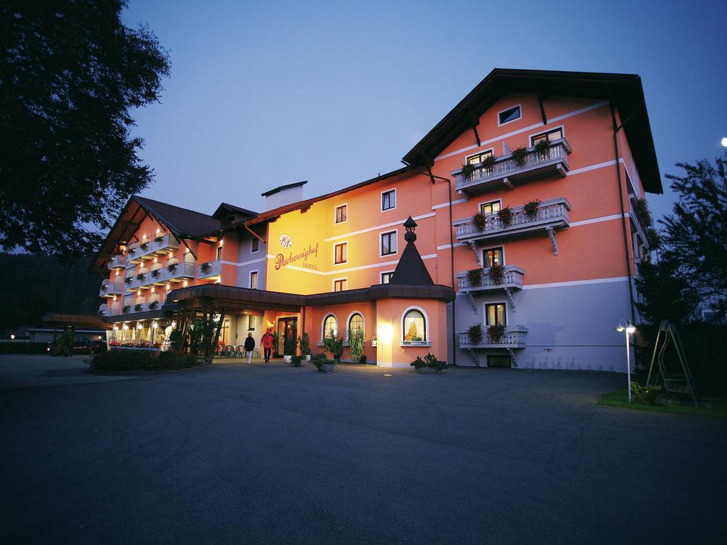 Hotel Pachernighof Фельден-ам-Вёртер-Зе Экстерьер фото