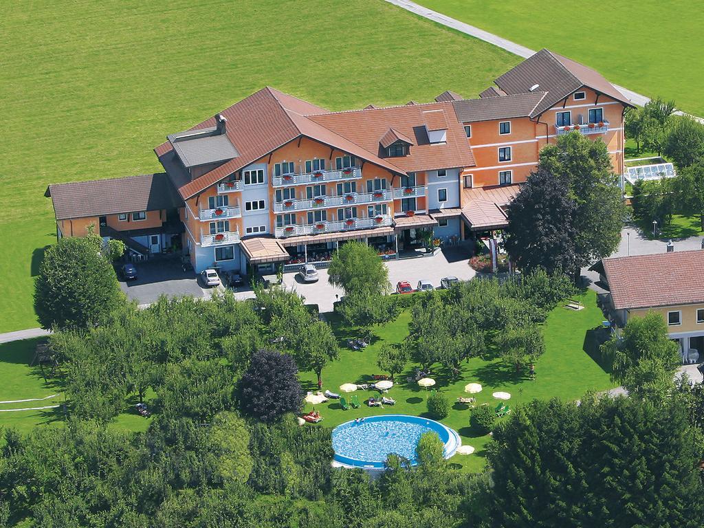 Hotel Pachernighof Фельден-ам-Вёртер-Зе Экстерьер фото